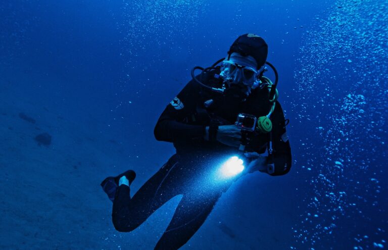 dive_deep_diving_tulamben_bali